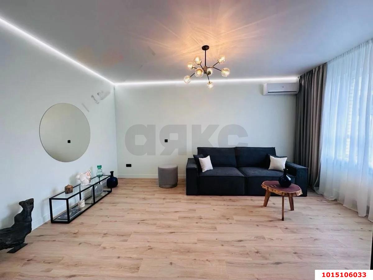 Фото №6: 1-комнатная квартира <span class="whitespace-nowrap">50 м²</span>, <span class="whitespace-nowrap">15/17 эт.</span> - Краснодар, Западный внутригородской округ, Центральный, мкр. ЖК Арбат, ул. имени П.М. Гаврилова, 88