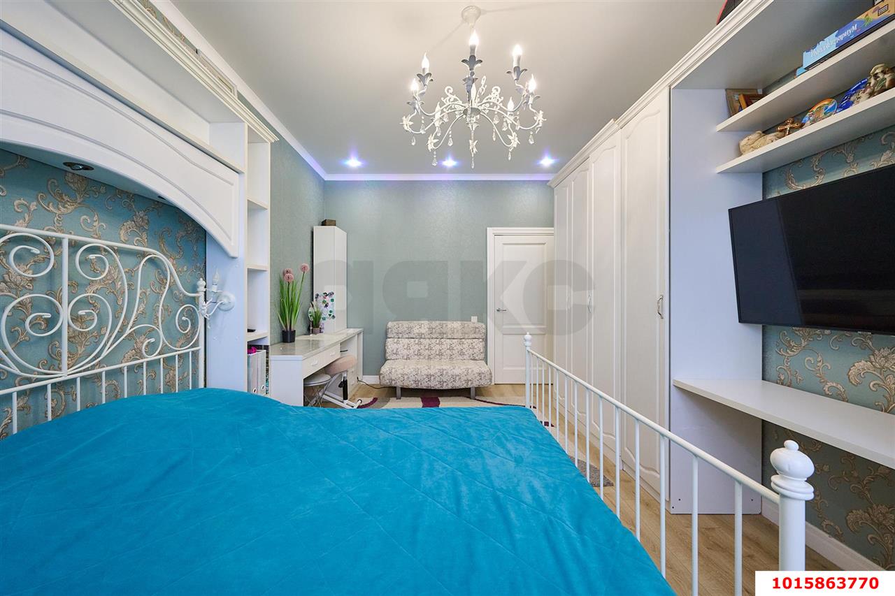 Фото №10: 2-комнатная квартира 76 м² - Краснодар, ЖК Октябрьский, жилой комплекс Центральный, Центральный внутригородской округ, Западный внутригородской округ, мкр. Центральный, ул. Октябрьская, 181/2