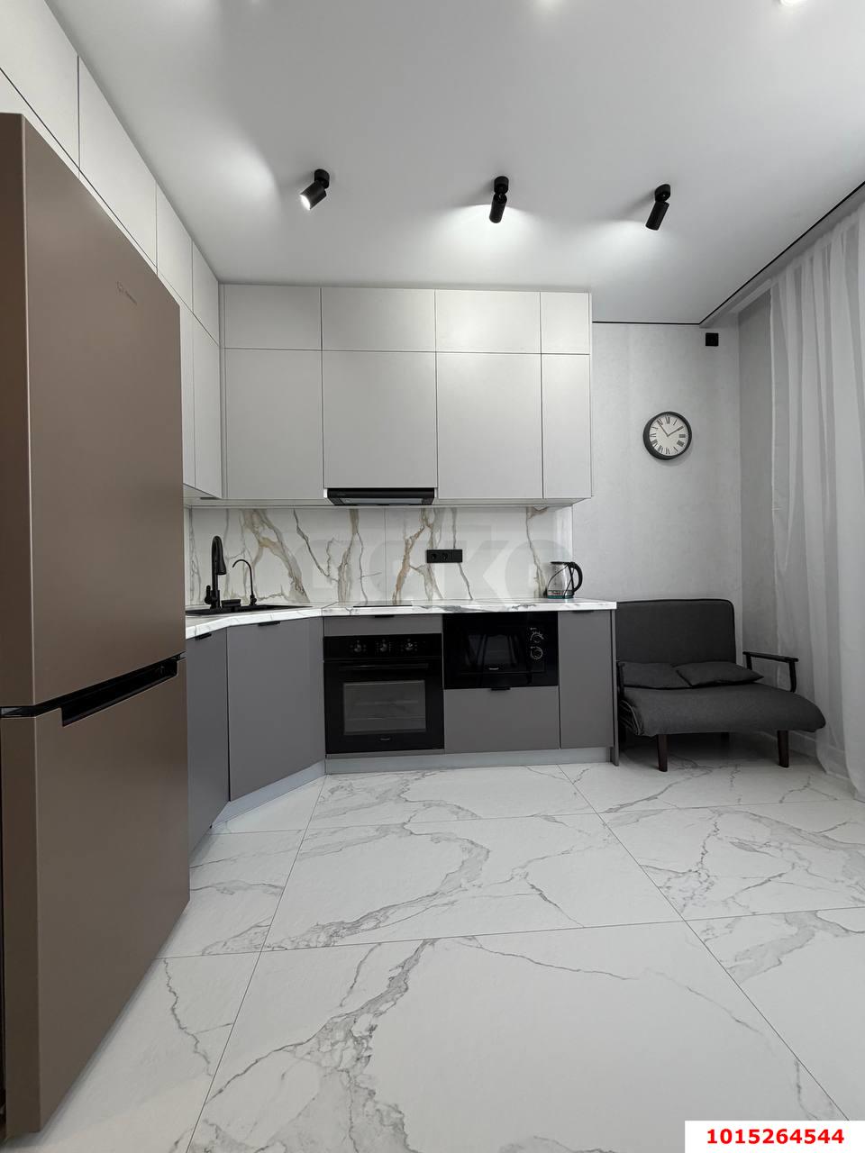 Фото №1: 1-комнатная квартира 38 м² - Краснодар, Черёмушки, ул. Обрывная, 132/1