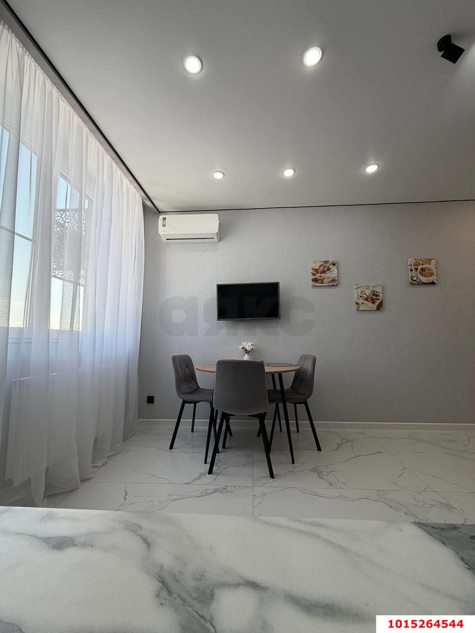 Фото №2: 1-комнатная квартира 38 м² - Краснодар, Черёмушки, ул. Обрывная, 132/1