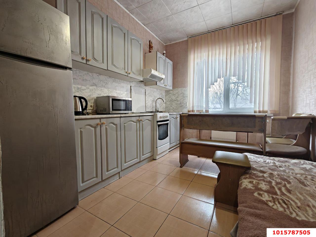 Фото №1: 1-комнатная квартира 39 м² - Краснодар, Краевая Клиническая Больница, ул. Восточно-Кругликовская, 72