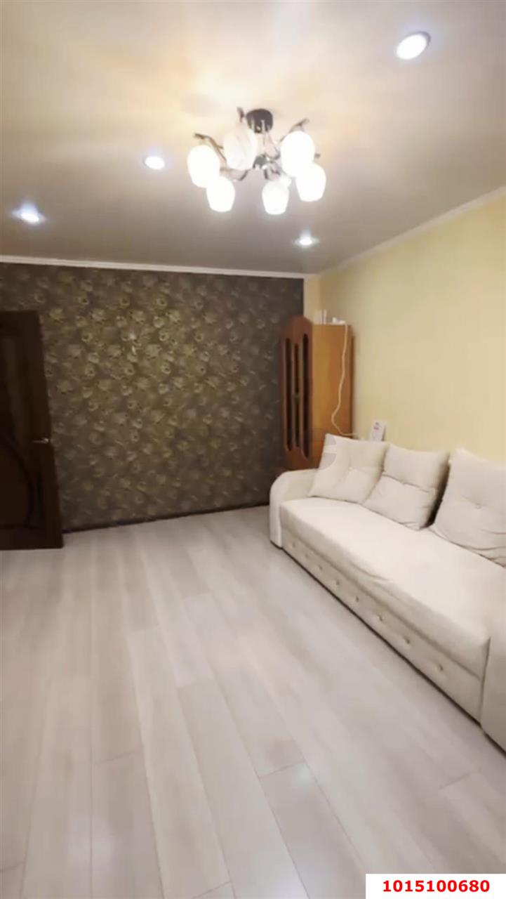 Фото №2: 2-комнатная квартира 47 м² - Краснодар, Юбилейный, пр-кт Чекистов, 31