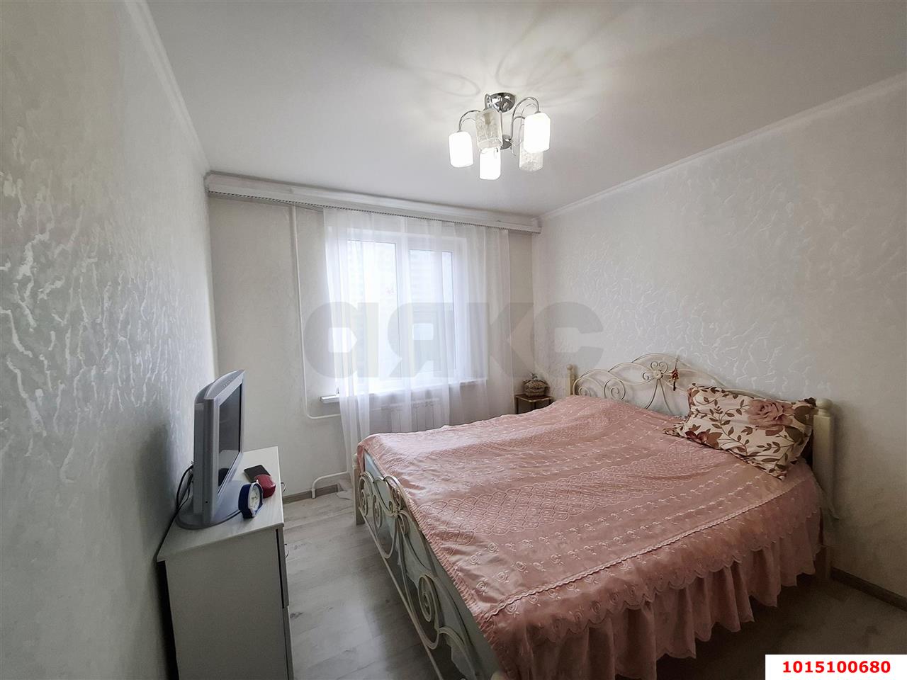 Фото №5: 2-комнатная квартира 47 м² - Краснодар, Западный внутригородской округ, мкр. Юбилейный, пр-кт Чекистов, 31