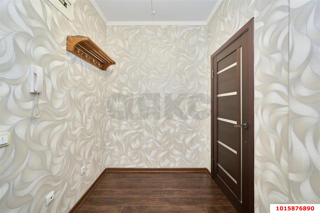 Фото №11: 1-комнатная квартира 42 м² - Краснодар, Прикубанский внутригородской округ, мкр. имени Маршала Жукова, ул. Александра Покрышкина, 2/2