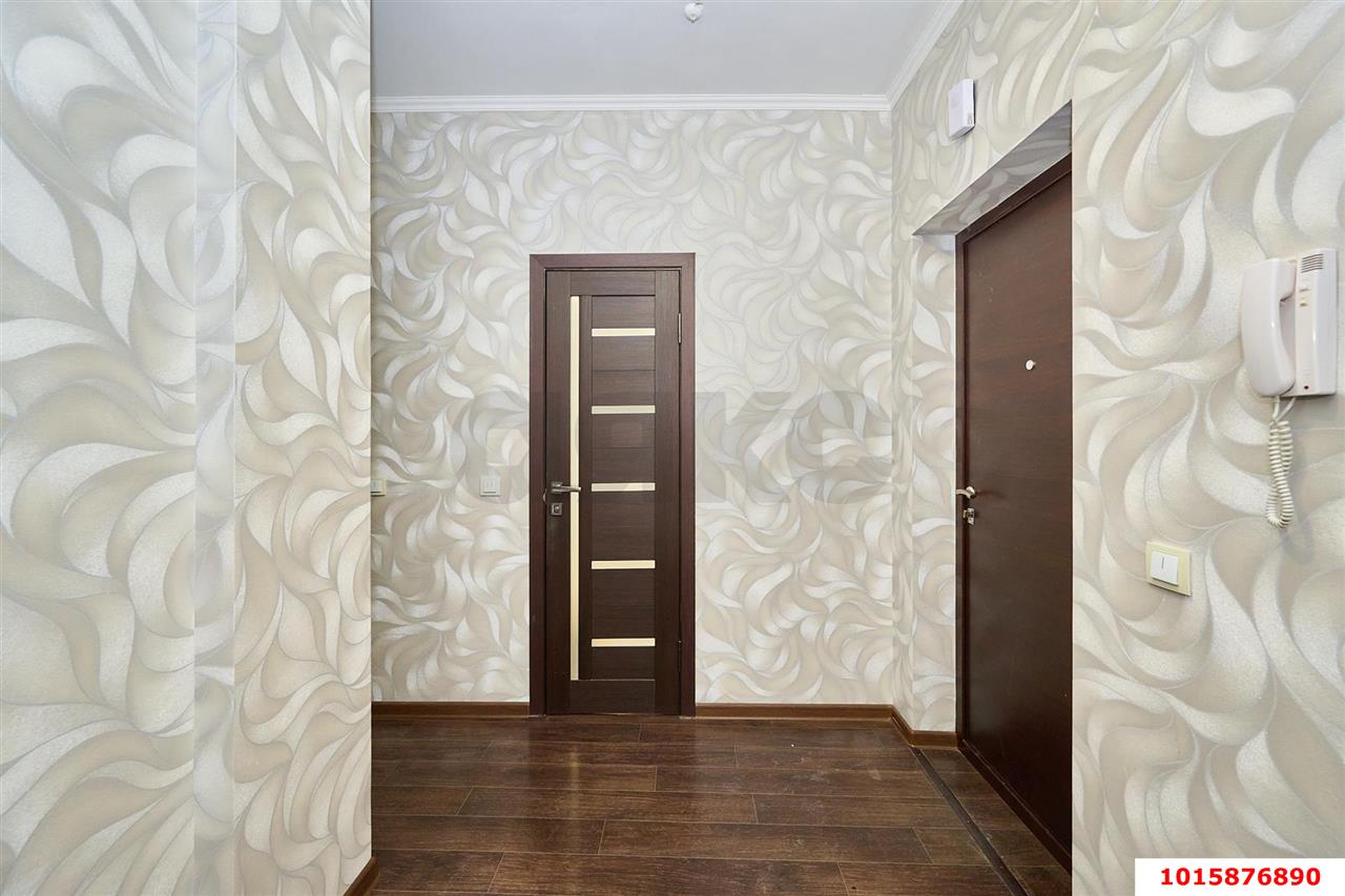 Фото №12: 1-комнатная квартира 42 м² - Краснодар, Прикубанский внутригородской округ, мкр. имени Маршала Жукова, ул. Александра Покрышкина, 2/2