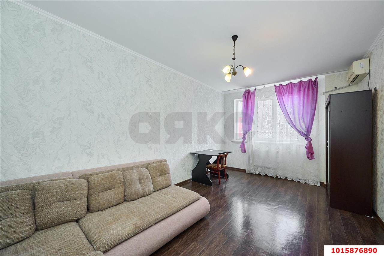 Фото №2: 1-комнатная квартира 42 м² - Краснодар, имени Маршала Жукова, ул. Александра Покрышкина, 2/2