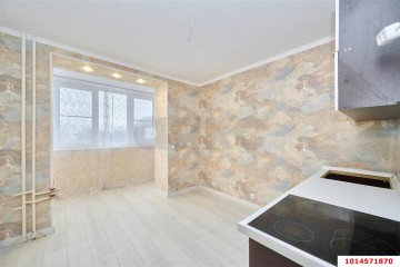 Фото №1: 2-комнатная квартира 57 м² - Краснодар, мкр. Военный городок № 109, ул. Кореновская, 63