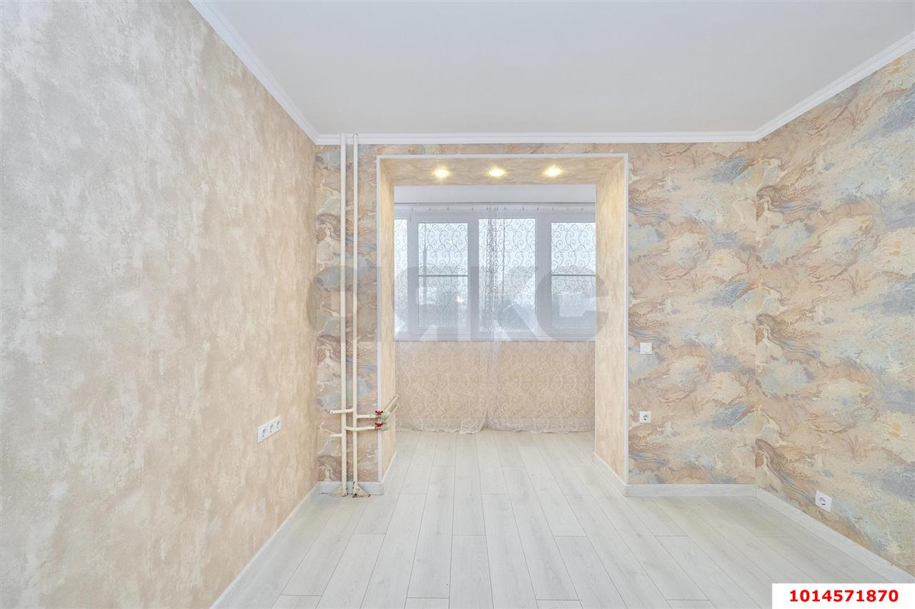 Фото №6: 2-комнатная квартира 57 м² - Краснодар, Прикубанский внутригородской округ, мкр. Военный городок № 109, ул. Кореновская, 63