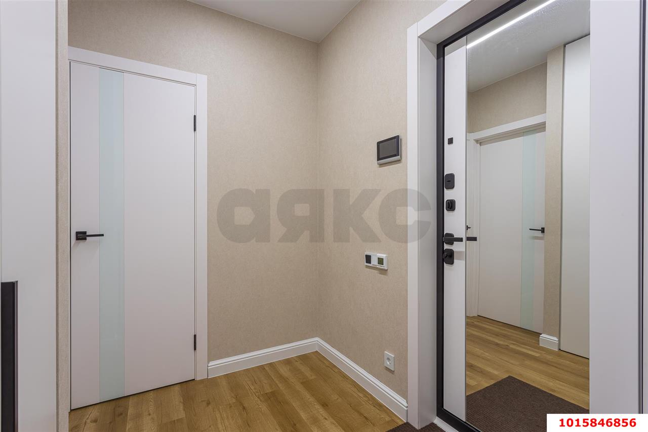 Фото №11: 2-комнатная квартира 72 м² - Краснодар, жилой комплекс Элегант, ул. Сормовская, 1/6