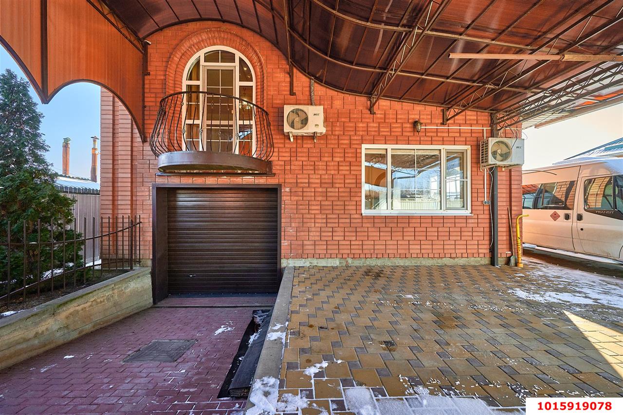 Фото №1: Дом 135 м² + 5.5 сот. - Кропоткин, мкр. Тихий, ул. Пионерская, 80