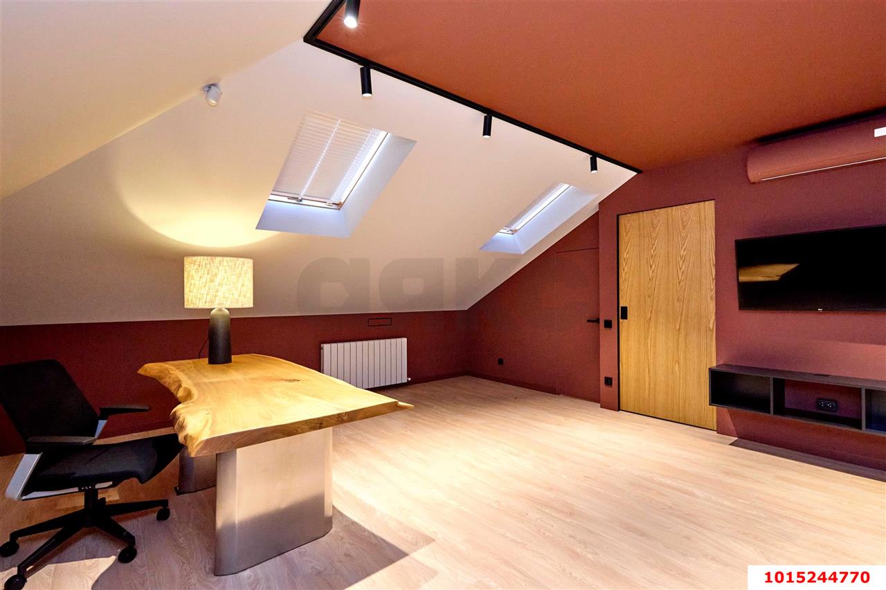 Фото №35: Дом 421 м² + 11 сот. - Краснодар, Прикубанский внутригородской округ, п. коттеджный  Зелёная Долина, пр-кт Римский, 4