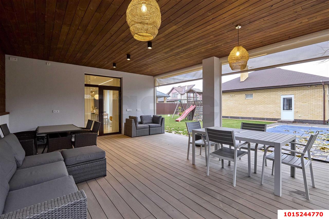 Фото №36: Дом 421 м² + 11 сот. - Краснодар, Прикубанский внутригородской округ, п. коттеджный  Зелёная Долина, пр-кт Римский, 4