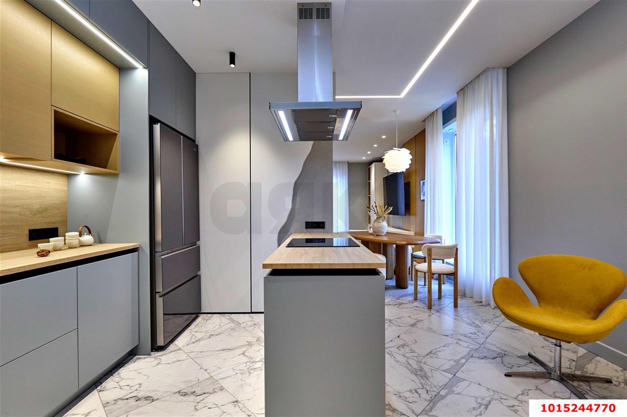 Фото №17: Дом 421 м² + 11 сот. - Краснодар, Прикубанский внутригородской округ, п. коттеджный  Зелёная Долина, пр-кт Римский, 4