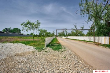 Фото №1: Земельный участок под ИЖС 6.5 сот. - Козет, мкр. КП Зелёный остров, 