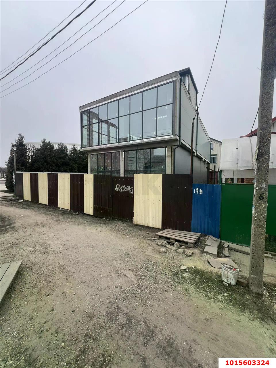 Фото №3: Торговое помещение 404 м² - Краснодар, Табачная Фабрика, ул. имени Жлобы, 106