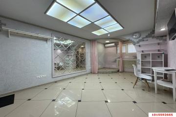 Фото №1: Коммерция 20 м² - Краснодар, мкр. Юбилейный, пр-кт Чекистов, 4