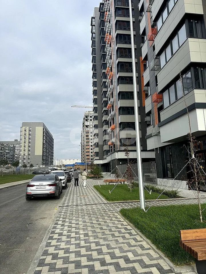 Фото №6: Коммерция 46 м² - Ростов-на-Дону, жилой комплекс Западные Аллеи, ул. Назарько, 4