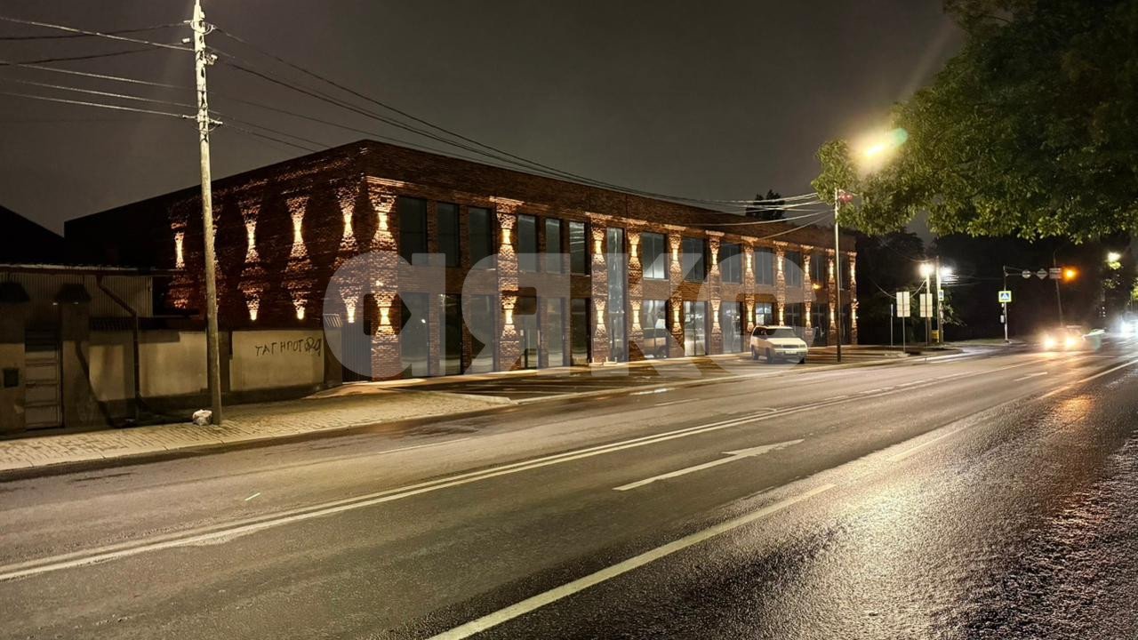 Фото №4: Коммерция 315 м² - Ростов-на-Дону, Западный, ул. Мадояна, 203
