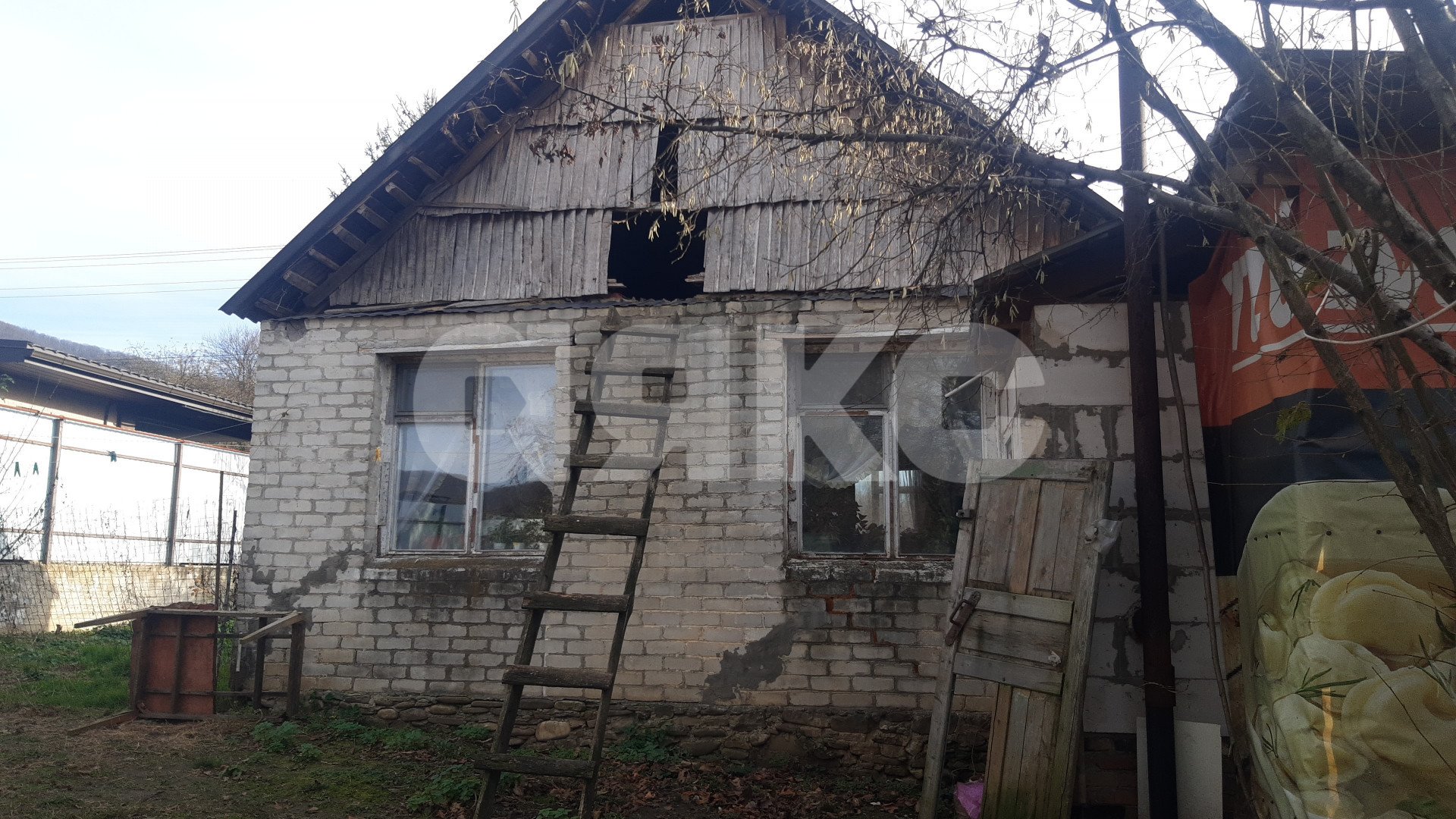 Фото №1: Дом 52 м² + 19.3 сот. - Безымянное, ул. Октябрьская