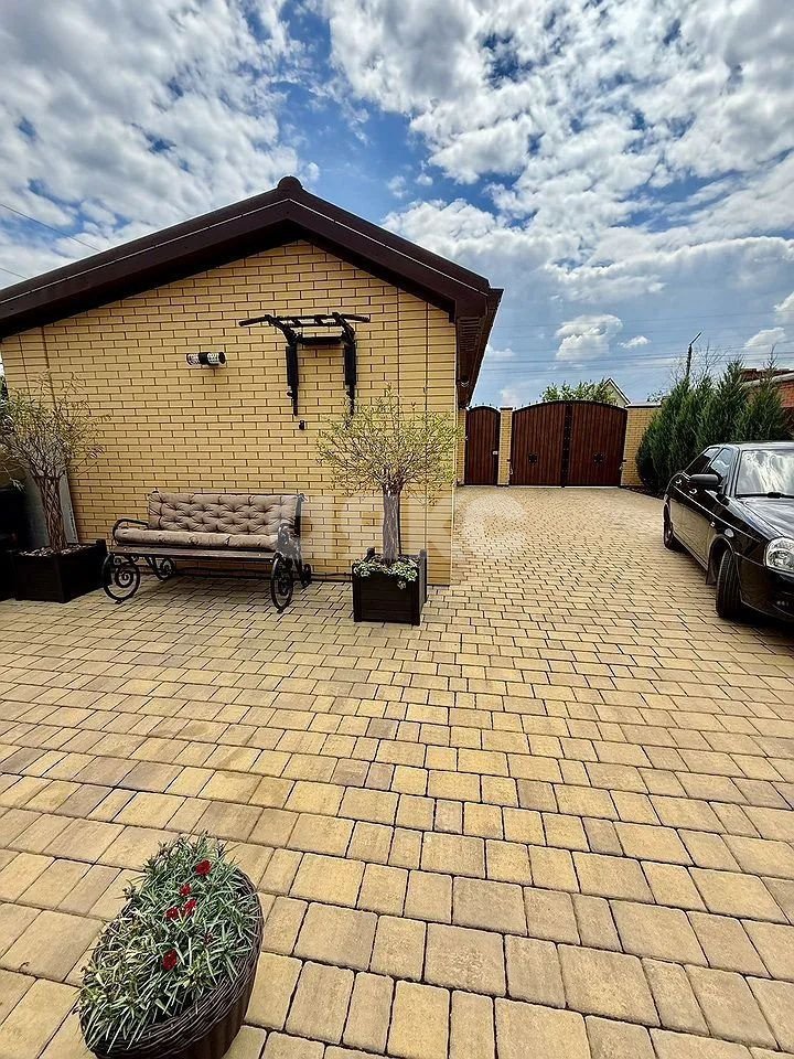 Фото №6: Дом 155 м² + 6.3 сот. - Батайск, ул. Октябрьская, 50