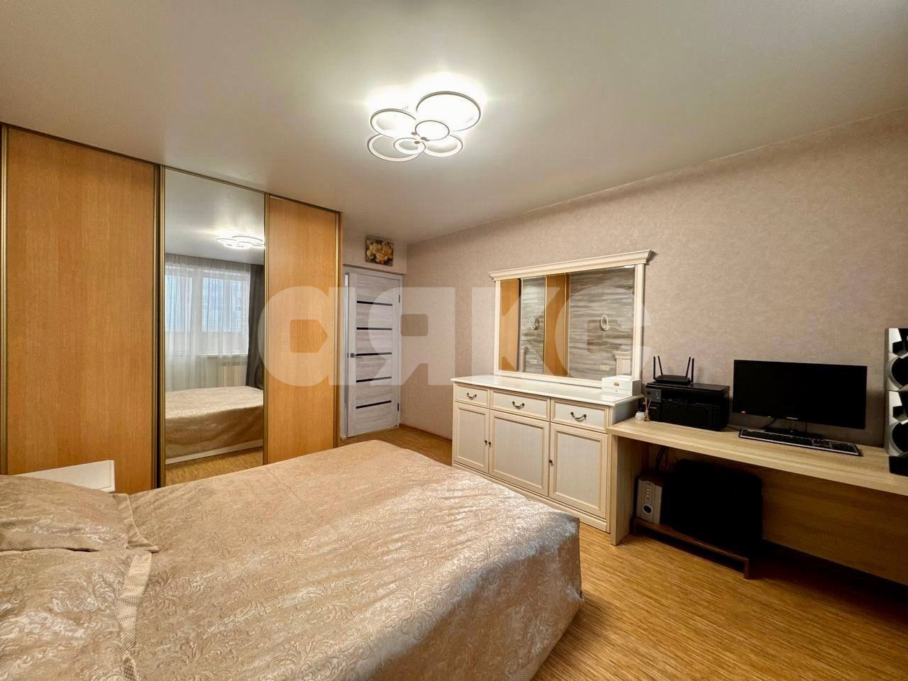 Фото №10: 3-комнатная квартира 80 м² - Нижнекамск, мкр. 28-й, ул. Сююмбике, 30