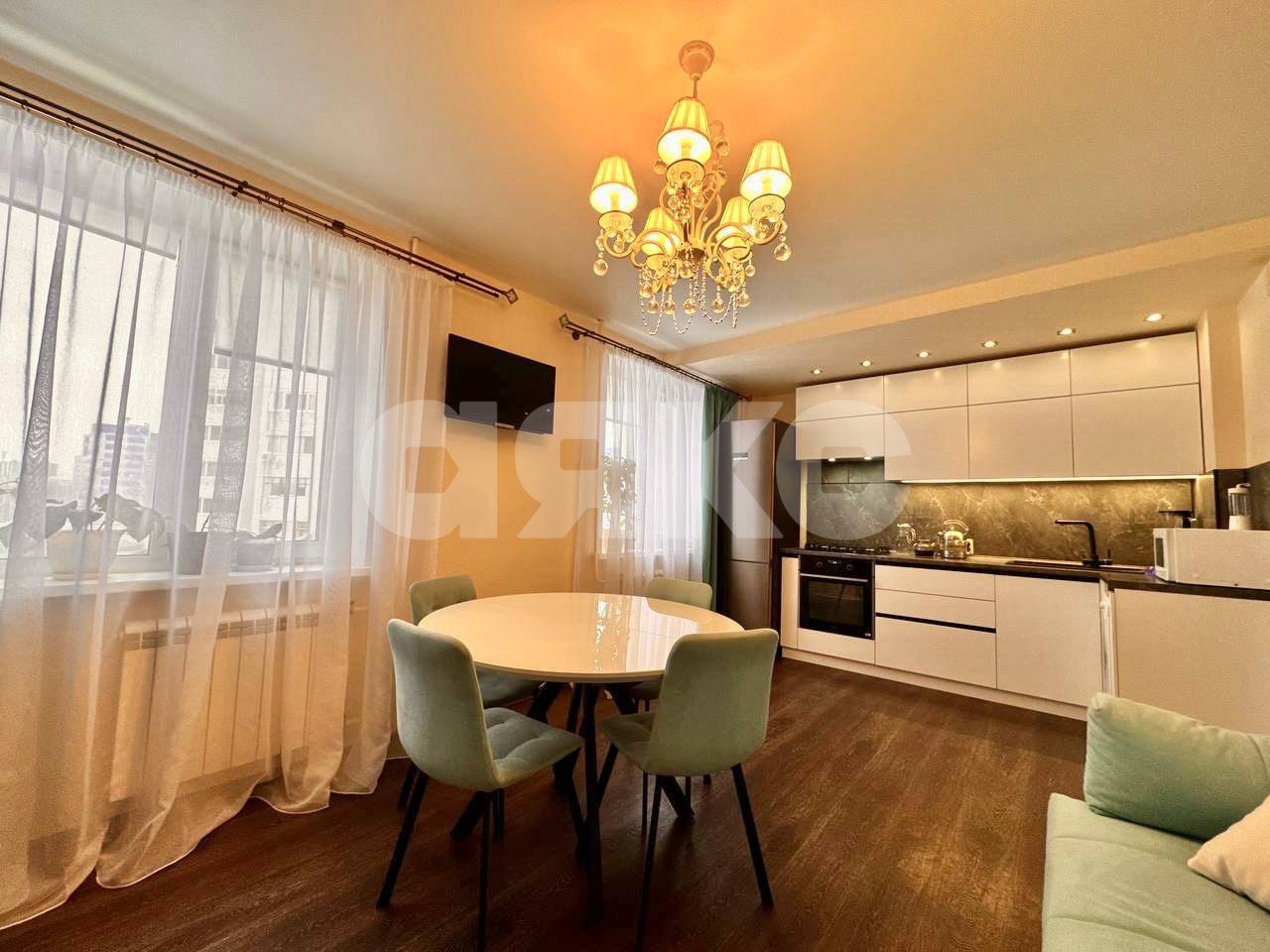 Фото №3: 3-комнатная квартира 80 м² - Нижнекамск, мкр. 28-й, ул. Сююмбике, 30