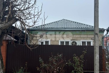 Фото №1: Дом 73 м² - Армавир, ул. площадь Ленина