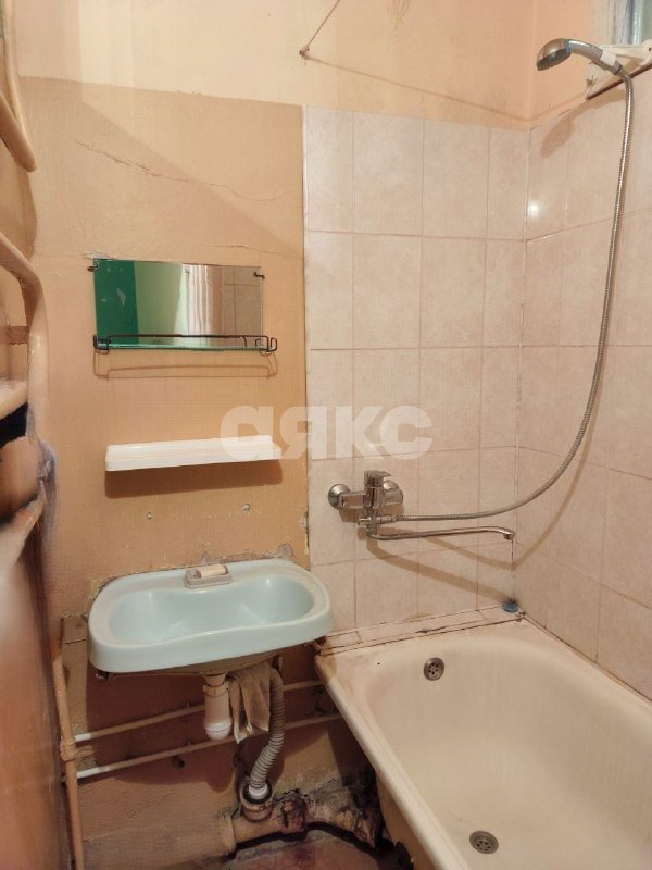 Фото №8: 2-комнатная квартира 45 м² - Волгоград, Ворошиловский, мкр. 206-й, ул. Милиционера Буханцева, 42