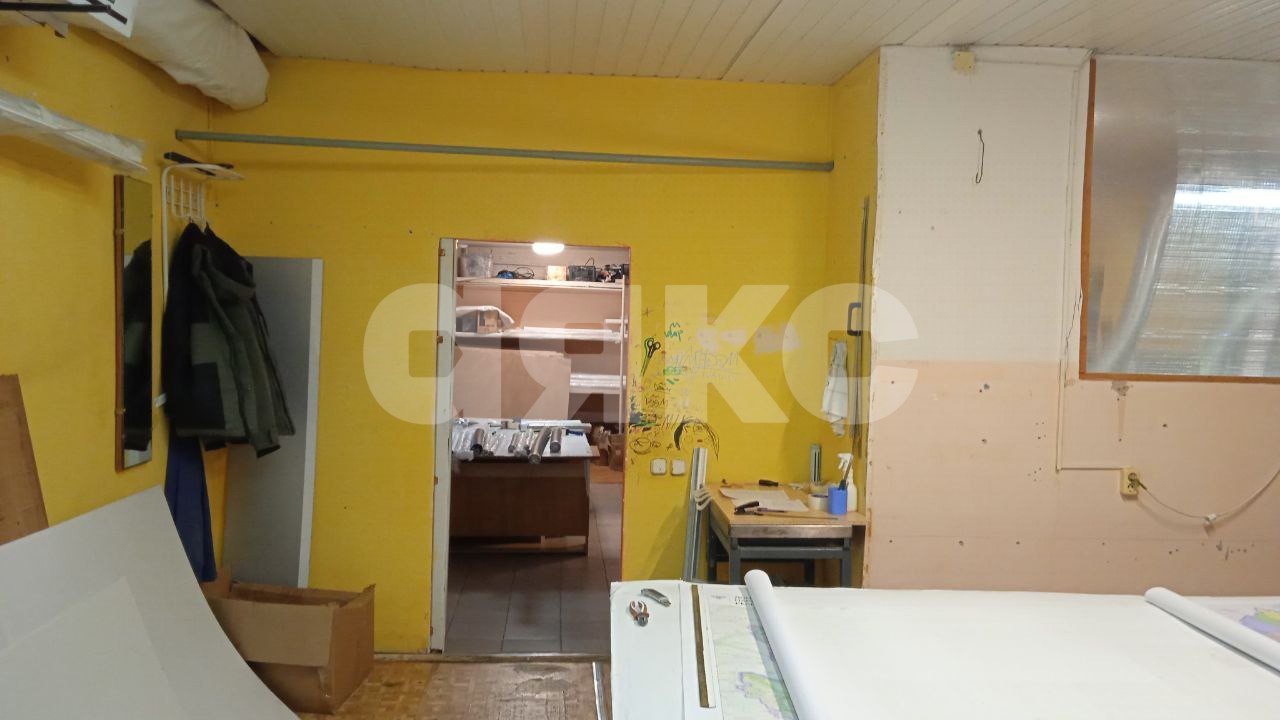 Фото №2: Коммерция 83 м² - Волгоград, р. Ворошиловский, ул. Рабоче-Крестьянская, 27