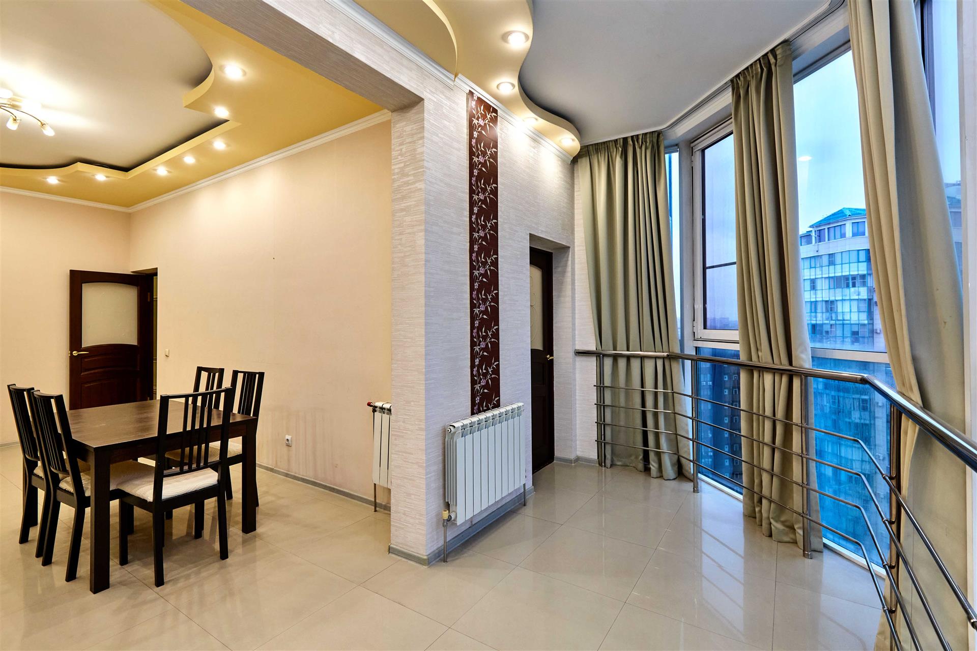 Фото №7: 2-комнатная квартира 90 м² - Краснодар, Центральный внутригородской округ, Западный внутригородской округ, мкр. Центральный, ул. Кубанская набережная, 37/11