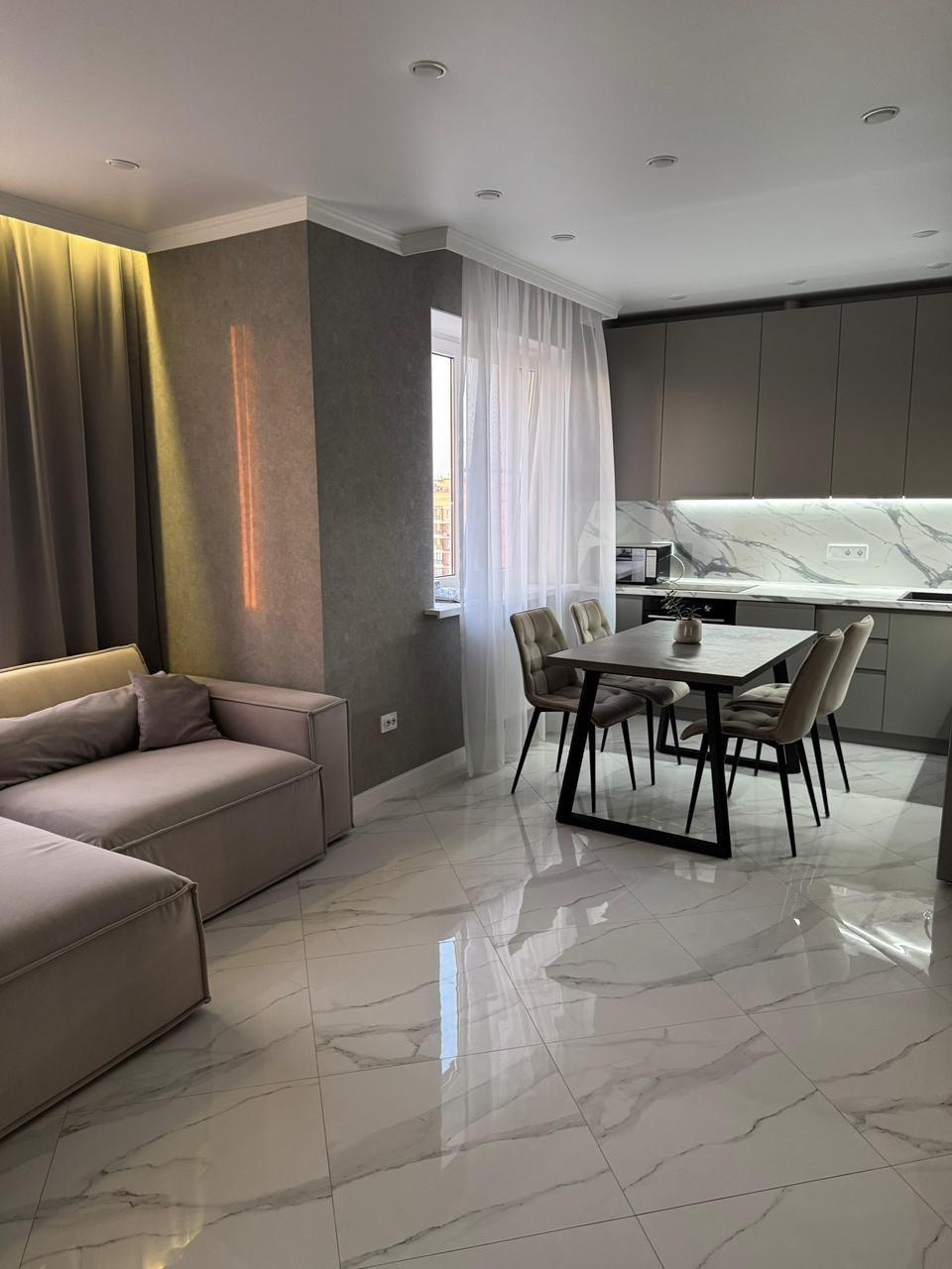 Фото №1: 3-комнатная квартира 67 м² - Краснодар, Прикубанский внутригородской округ, Панорама, мкр. ЖК Смоленский, ул. Восточно-Кругликовская, 30/2