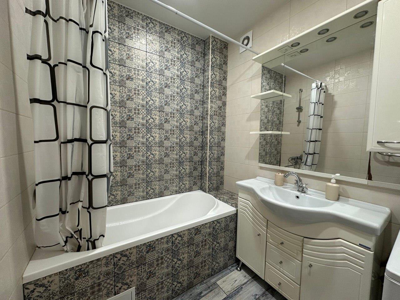 Фото №12: 1-комнатная квартира 44 м² - Краснодар, Западный внутригородской округ, мкр. Фестивальный, ул. Монтажников, 14/1