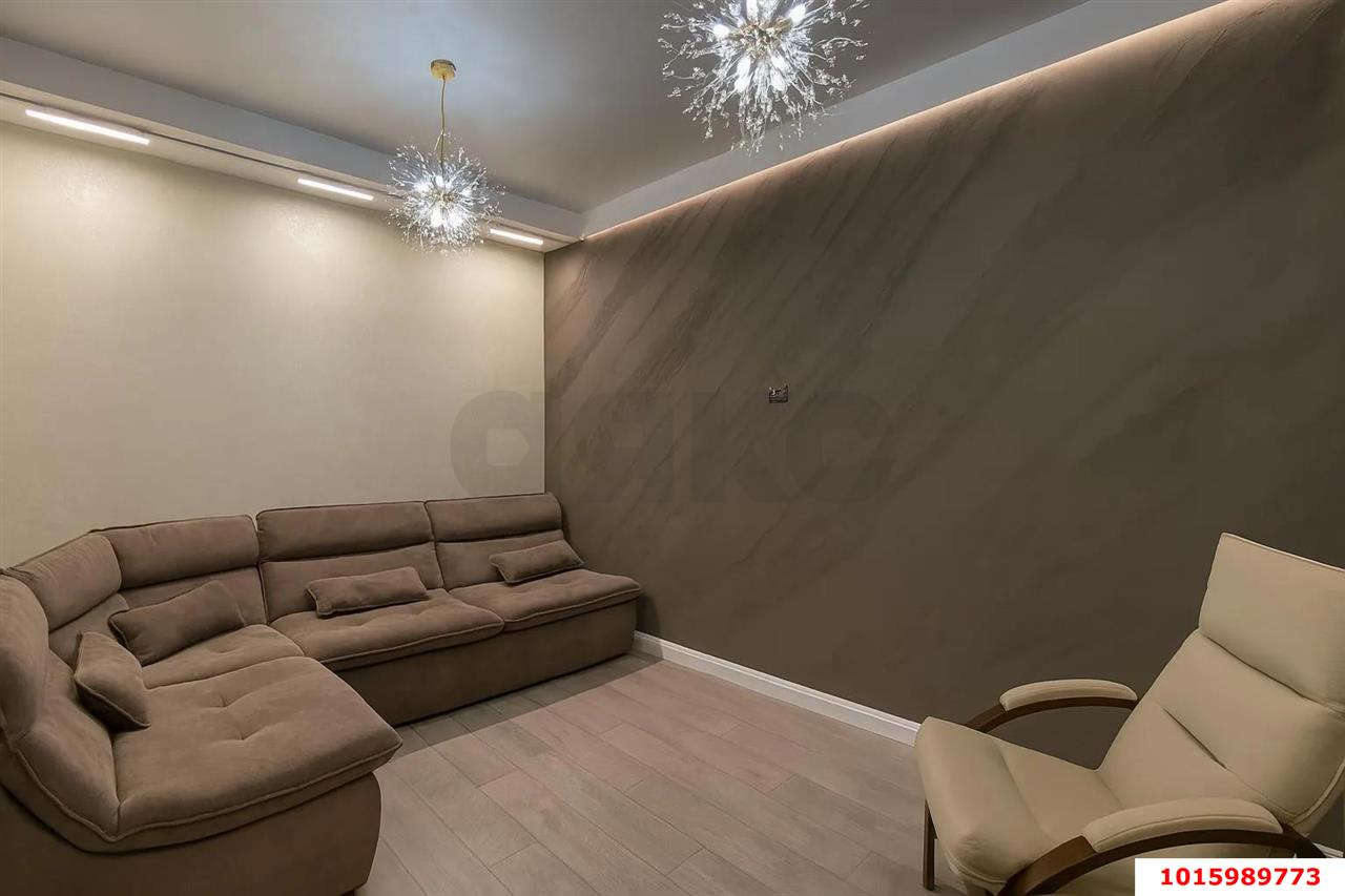 Фото №10: 3-комнатная квартира 100 м² - Краснодар, Западный внутригородской округ, жилой комплекс Новый Город, мкр. Юбилейный, ул. 70-летия Октября, 17