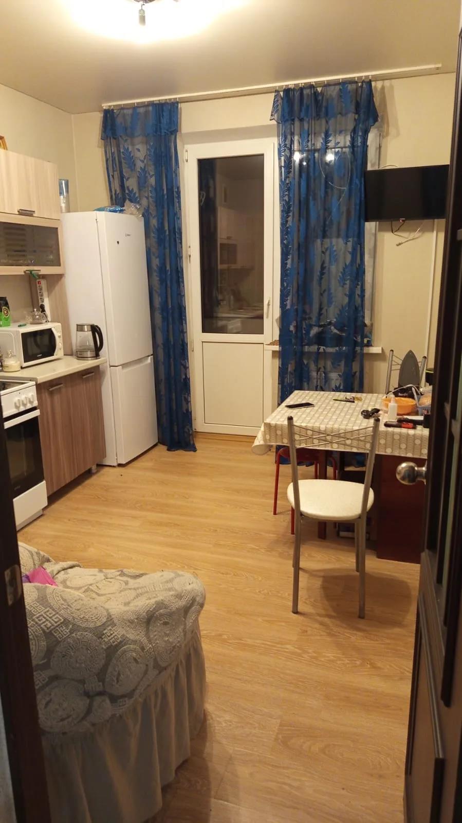 Фото №3: 1-комнатная квартира 38 м² - Знаменский, Карасунский внутригородской округ, мкр. жилой комплекс Первомайский, ул. Первомайская, 36/3