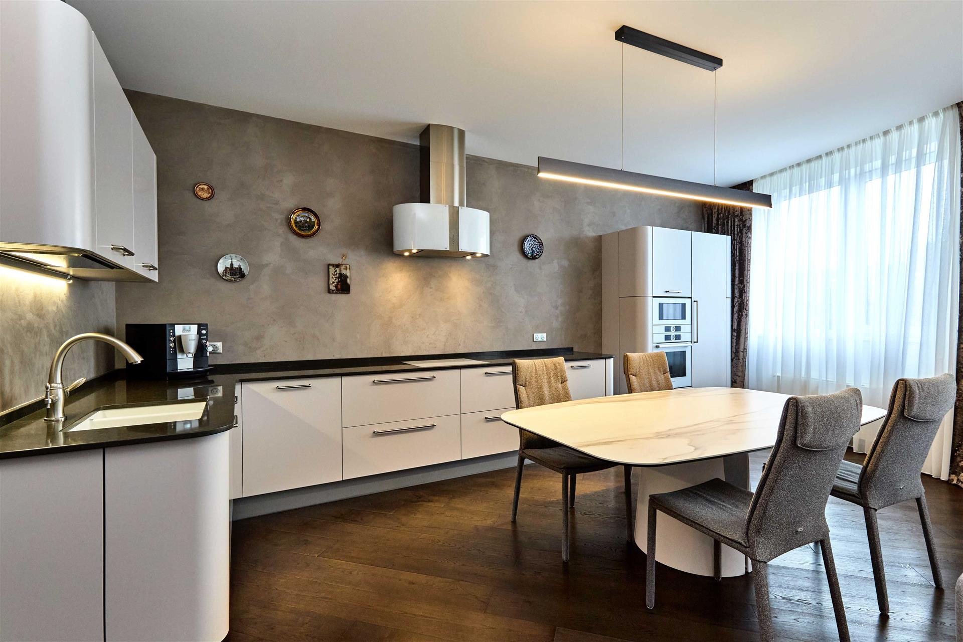 Фото №7: 3-комнатная квартира 137 м² - Краснодар, Центральный внутригородской округ, Завод Измерительных Приборов, мкр. жилой комплекс Ривьера, ул. Московская, 57/1