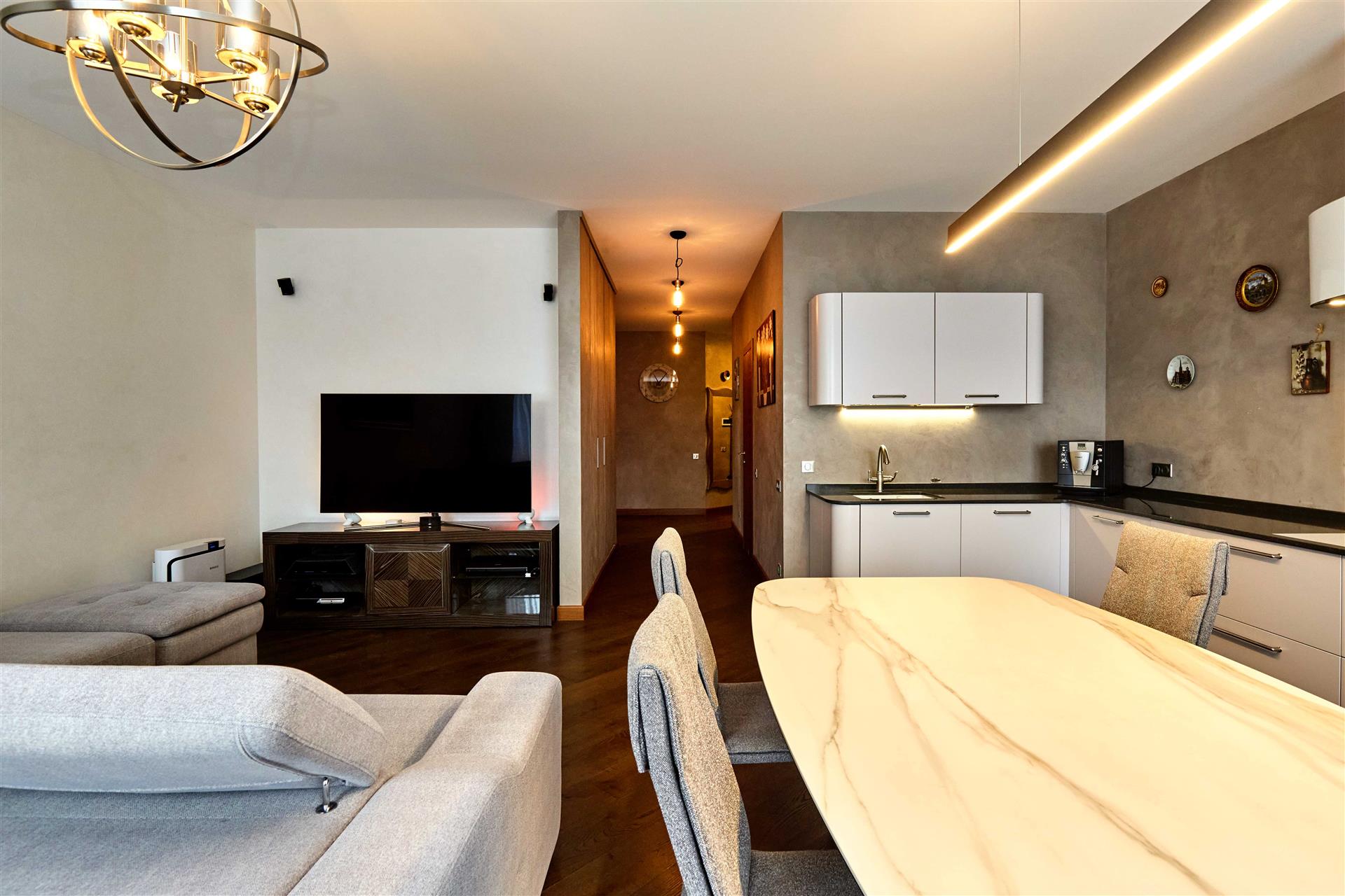 Фото №8: 3-комнатная квартира 137 м² - Краснодар, Центральный внутригородской округ, Завод Измерительных Приборов, мкр. жилой комплекс Ривьера, ул. Московская, 57/1