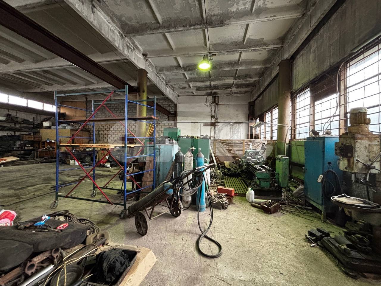 Фото №10: Коммерция 567 м² - Волгоград, р. Тракторозаводский, ул. Шурухина, 45А