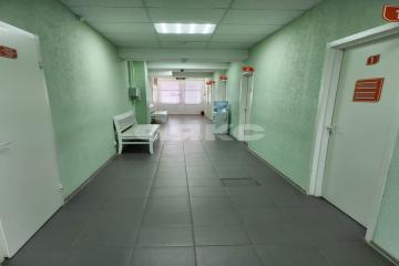 Фото №4: Коммерция 494 м² - Волжский, мкр. 38-й, ул. Волжской Военной Флотилии, 62