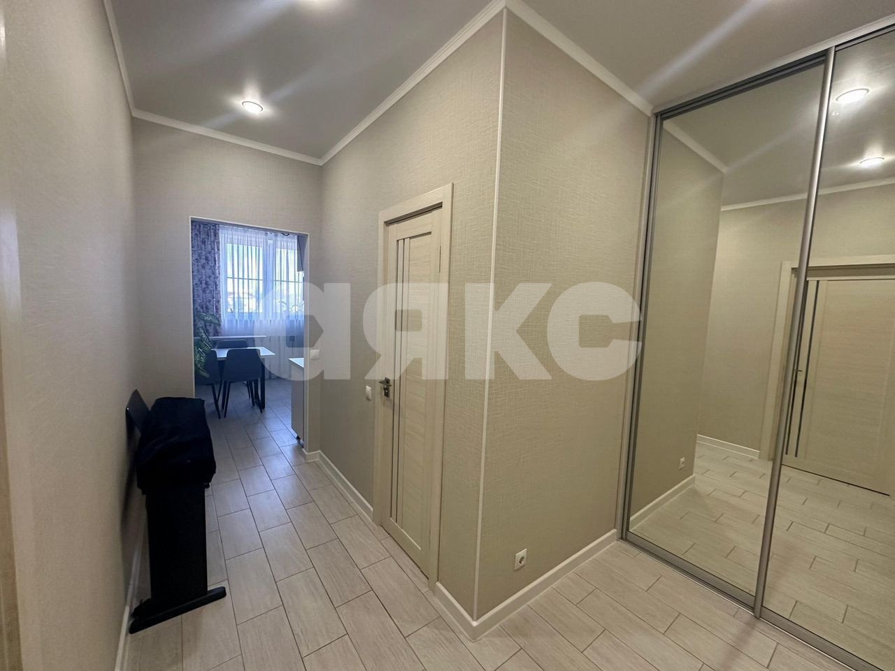 Фото №4: 1-комнатная квартира 52 м² - Горячий Ключ, мкр. Администрация, ул. Кириченко, 7/2