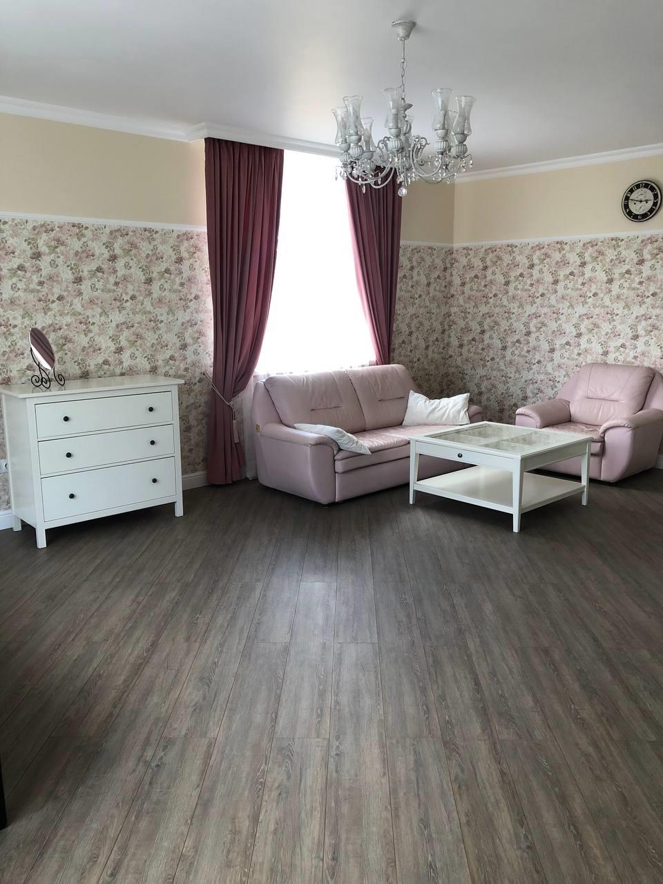 Фото №4: 2-комнатная квартира 98 м² - Краснодар, Центральный внутригородской округ, мкр. Завод Измерительных Приборов, ул. Зиповская, 4/3