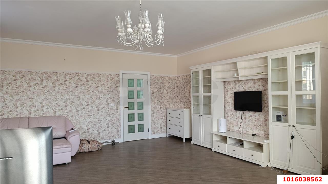 Фото №13: 2-комнатная квартира 98 м² - Краснодар, Центральный внутригородской округ, мкр. Завод Измерительных Приборов, ул. Зиповская, 4/3