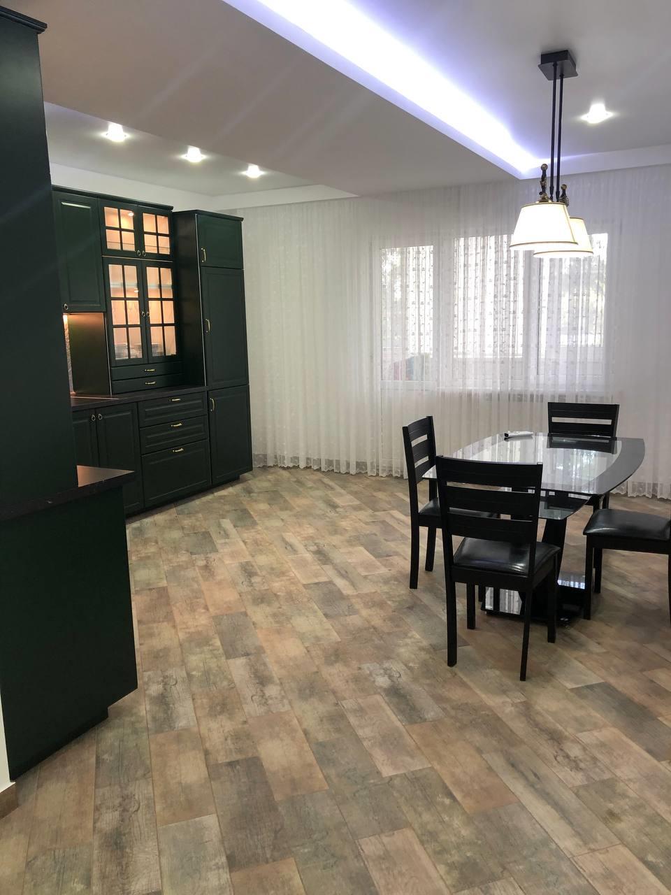 Фото №2: 2-комнатная квартира 98 м² - Краснодар, Центральный внутригородской округ, мкр. Завод Измерительных Приборов, ул. Зиповская, 4/3