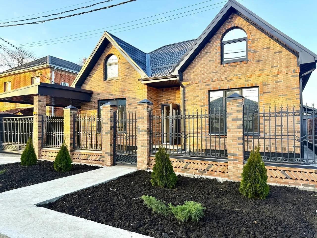 Фото №1: Дом 190 м² + 6 сот. - Краснодар, мкр. Прикубанский внутригородской округ, пр-д 2-й  Куликова Поля