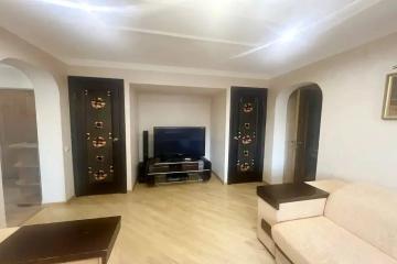 Фото №1: 3-комнатная квартира 82 м² - Краснодар, мкр. Юбилейный, ул. Рождественская набережная, 7