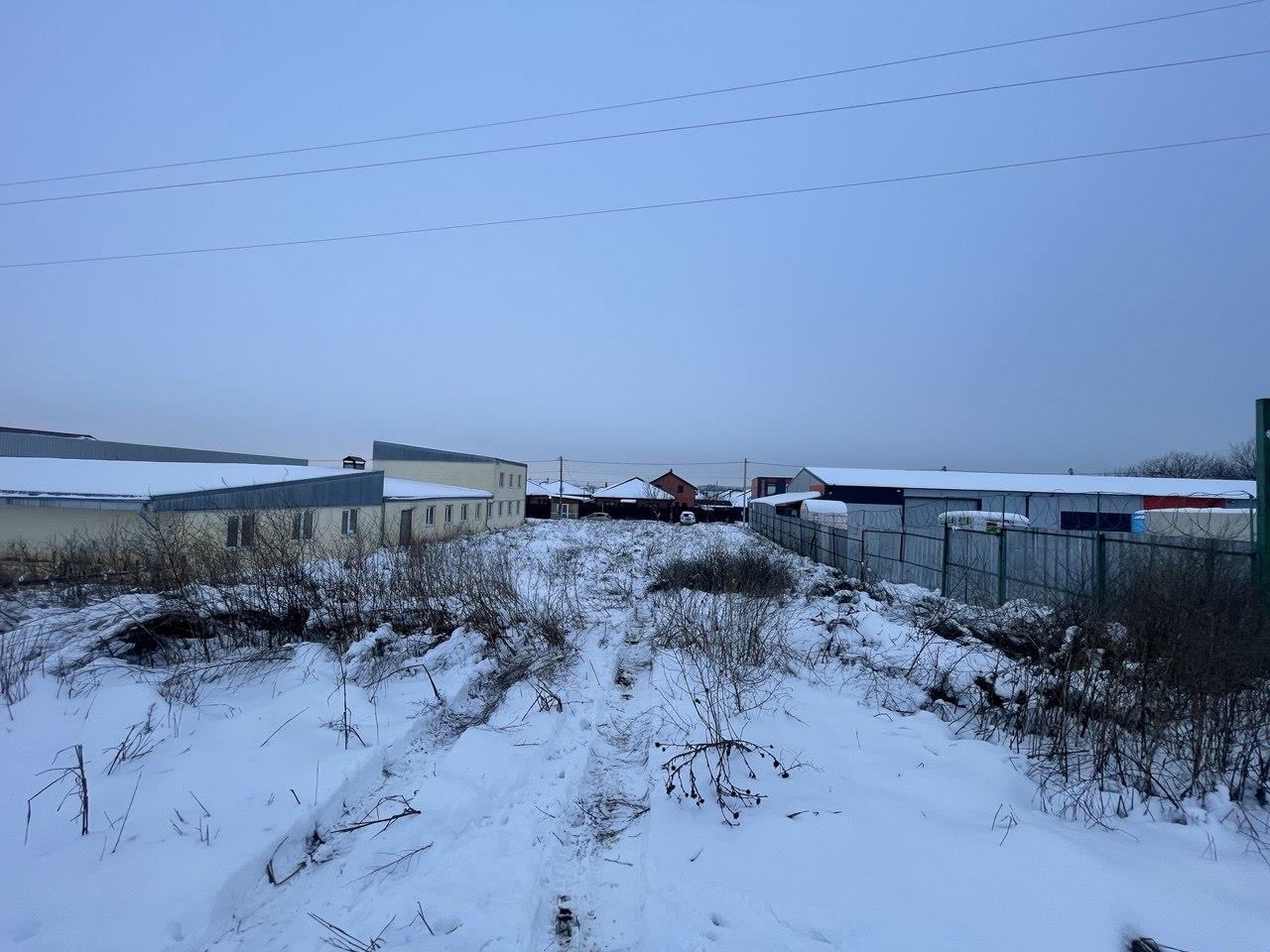 Фото №3: Земельный участок 9 сот. - Пригородный, Карасунский внутригородской округ, п. коттеджный  Зелёный, ул. Охотская