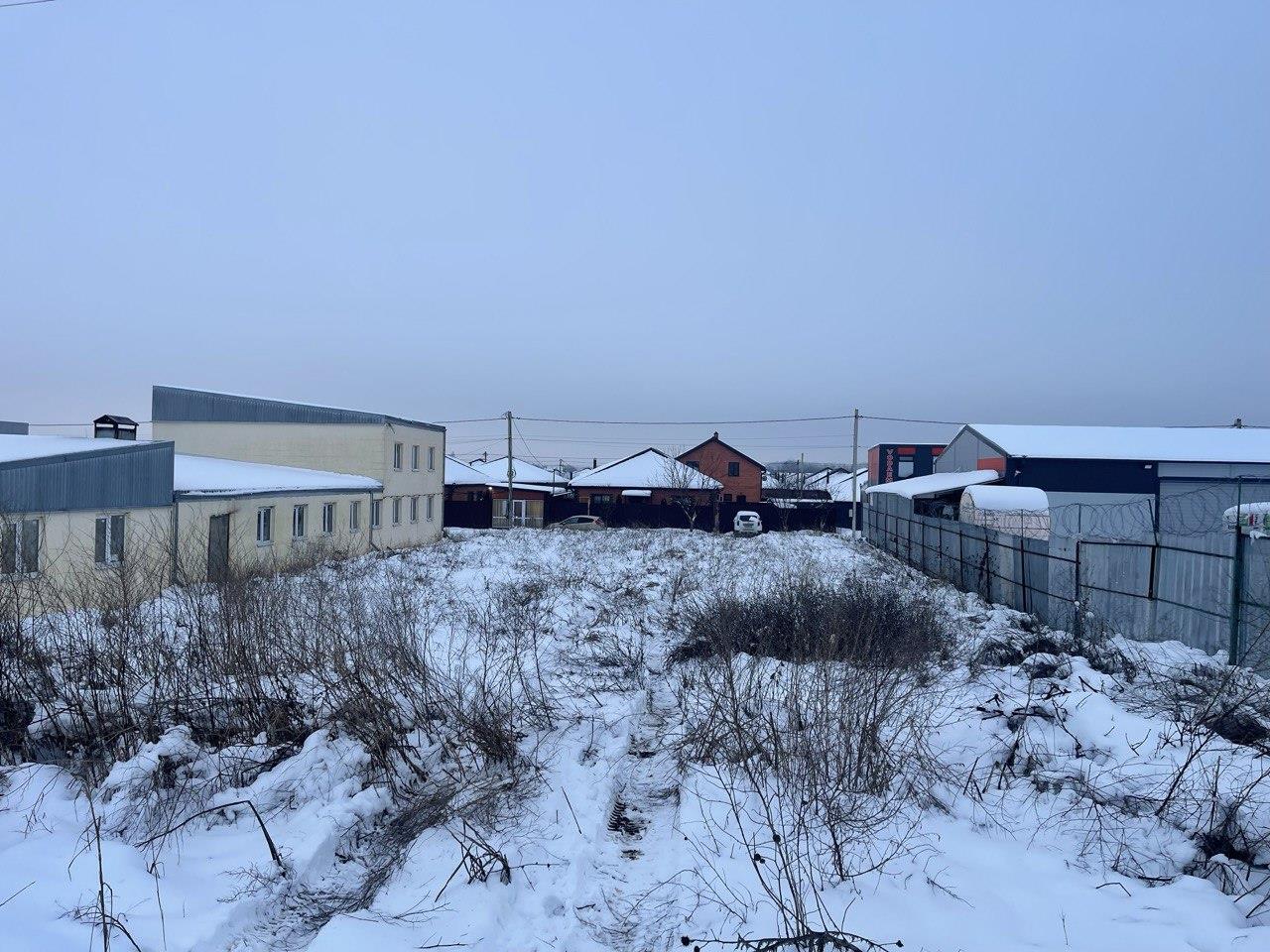 Фото №1: Земельный участок 9 сот. - Пригородный, Карасунский внутригородской округ, п. коттеджный  Зелёный, ул. Охотская