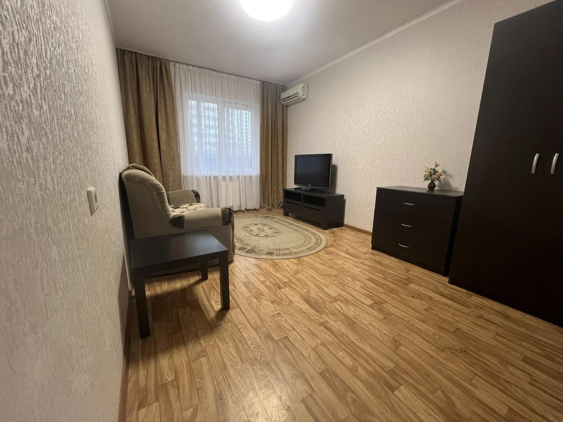 Фото №1: 1-комнатная квартира 42 м² - Краснодар, Прикубанский внутригородской округ, мкр. Московский, ул. имени Николая Семеновича Котлярова, 16