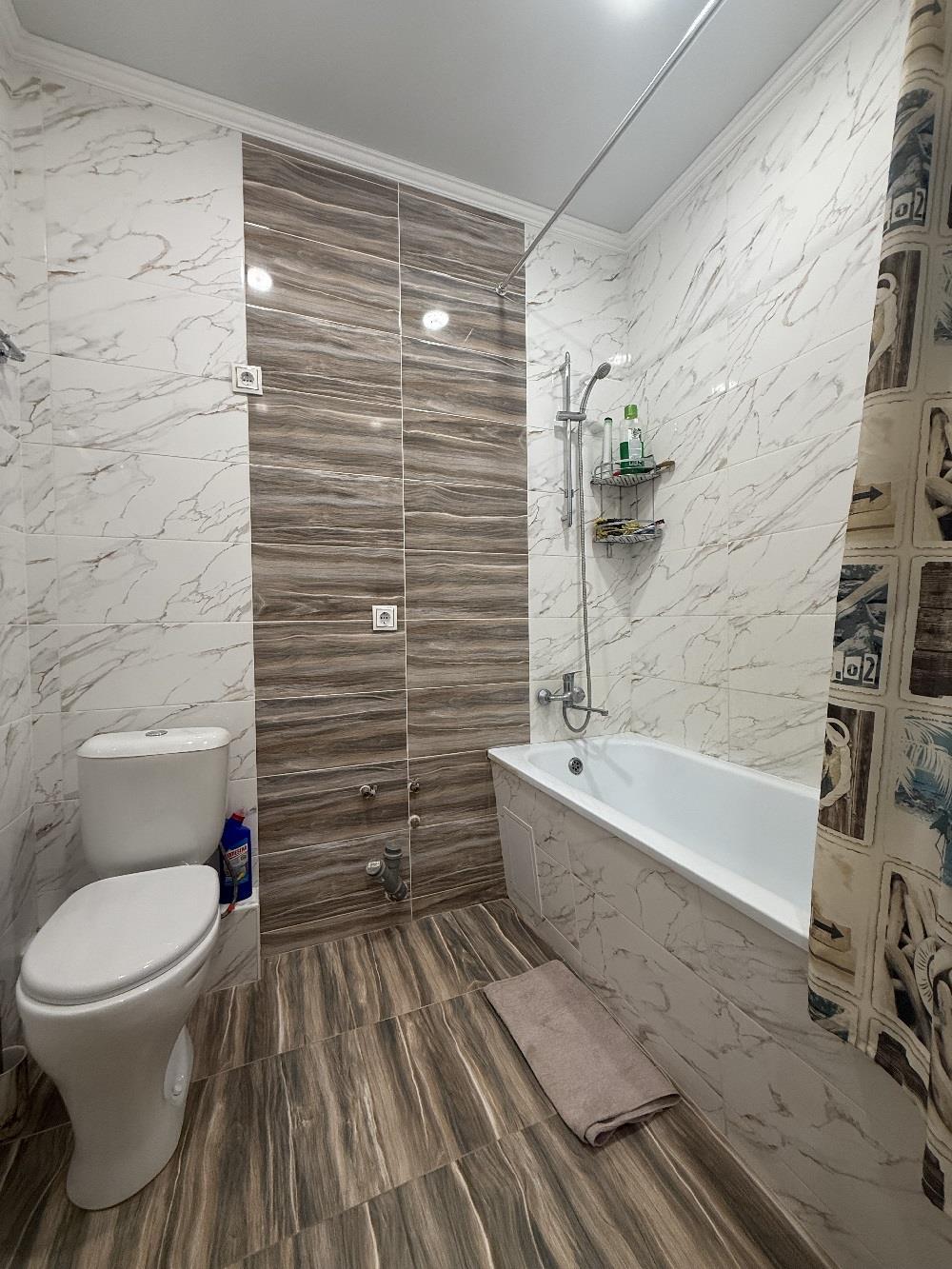 Фото №11: 1-комнатная квартира 37 м² - Краснодар, Центральный внутригородской округ, Покровка, жилой комплекс Покровский, мкр. Центральный, ул. Фабричная, 10