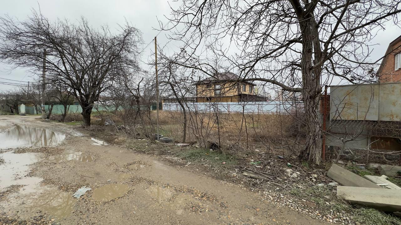 Фото №3: Земельный участок 6 сот. - Краснодар, Прикубанский внутригородской округ, мкр. Новый, ул. 4-я Тихая, 13