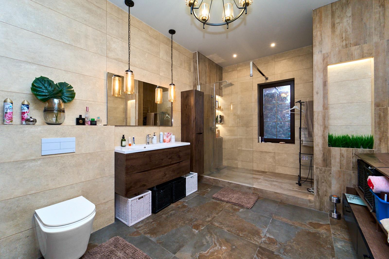 Фото №10: Дом 123 м² + 4.1 сот. - Елизаветинская, Прикубанский внутригородской округ, ст Градостроитель, ул. Цветочная, 524